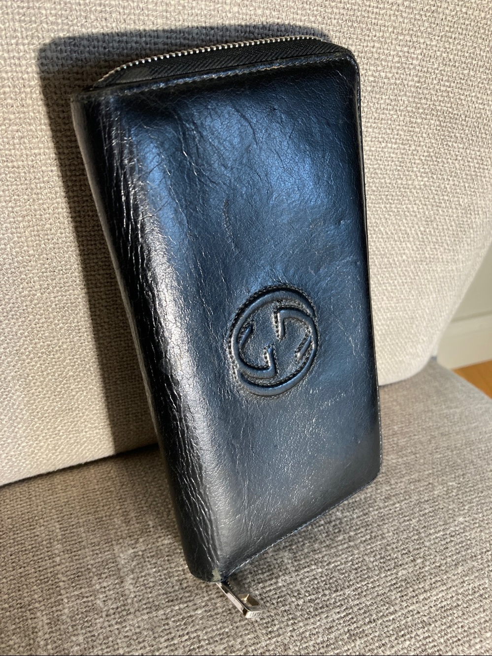 Gucci Black Leather Zip Around Wallet - Picture 10 of 12